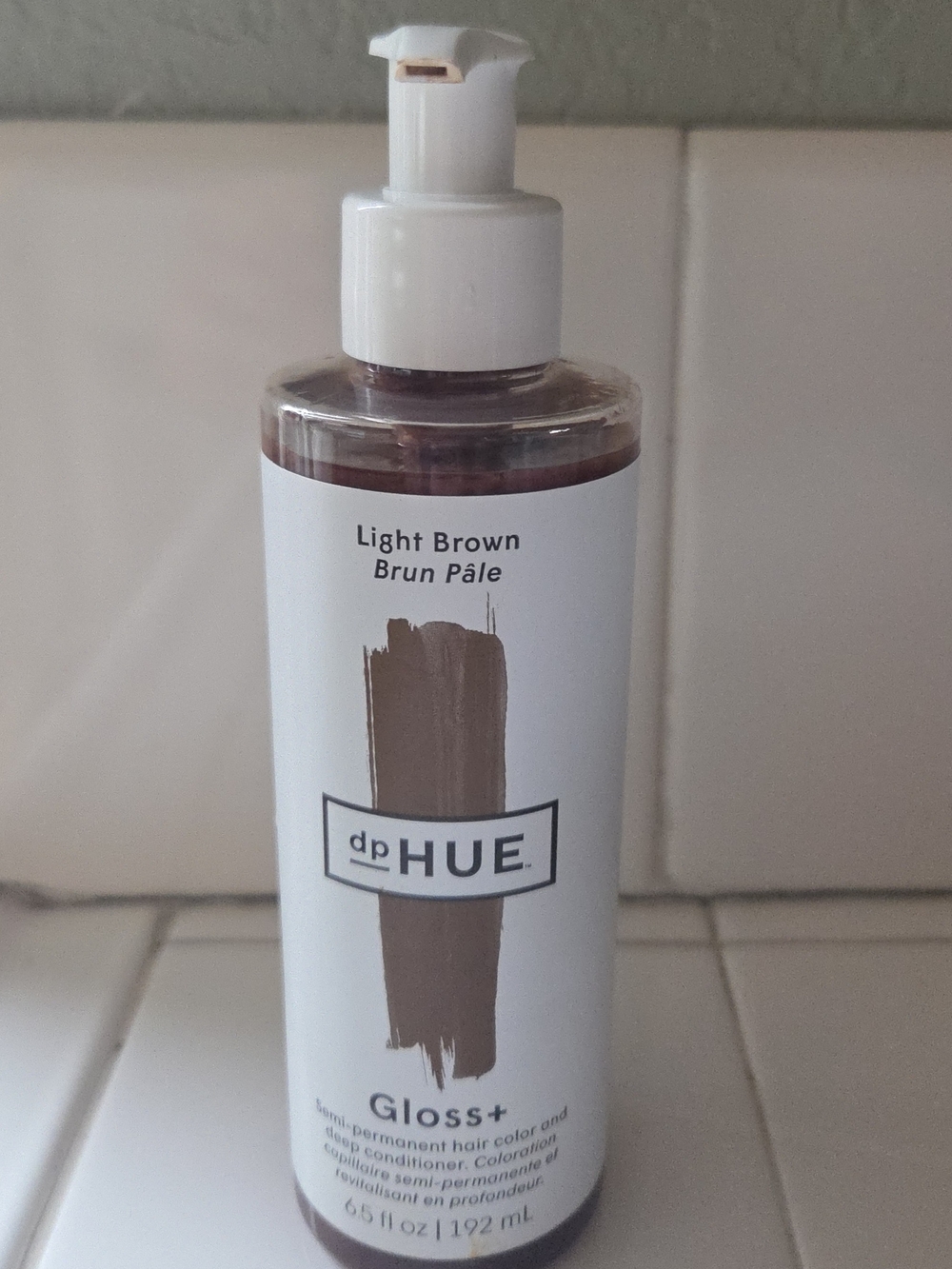 dpHUE Gloss+ Semi-Permanent Hair Color in Light Brown